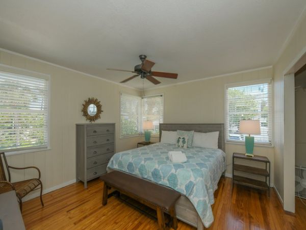 Anna Maria - One House From The Beach 4 Bedrooms Sleeps 10