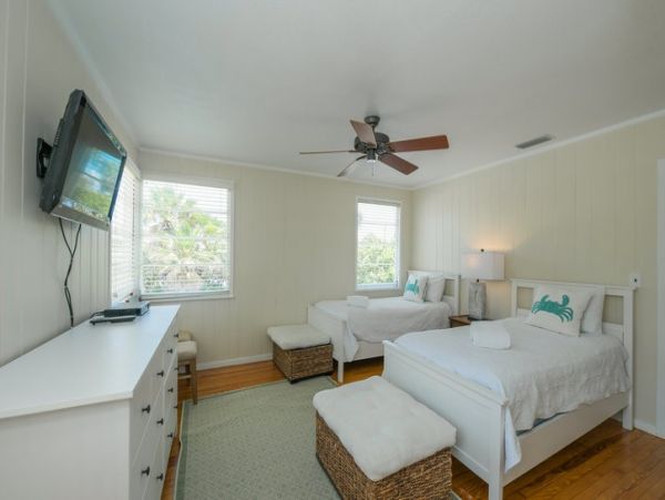 Anna Maria - One House From The Beach 4 Bedrooms Sleeps 10