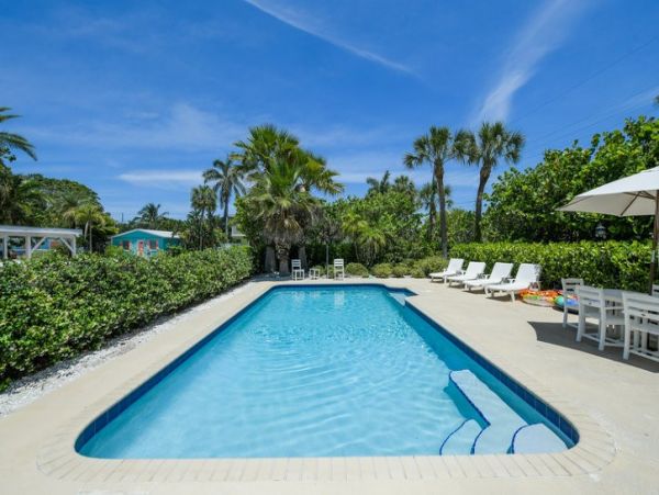 Anna Maria - One House From The Beach 4 Bedrooms Sleeps 10