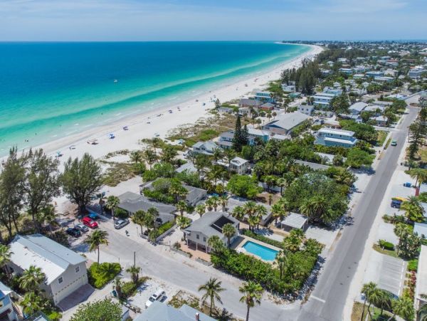 Anna Maria - One House From The Beach 4 Bedrooms Sleeps 10