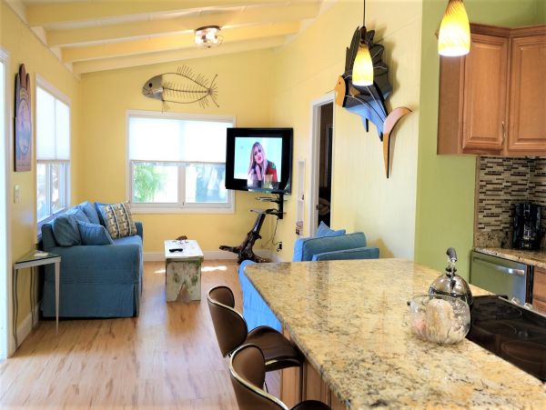 Siesta Key Vacation Cottage Two Bedrooms Sleeps Four Guests