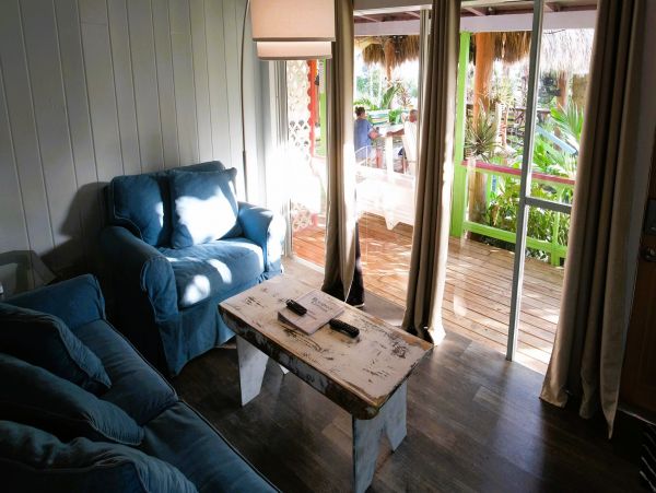 Charming Two Bedroom Siesta Key Cottage 100 yards to Beach
