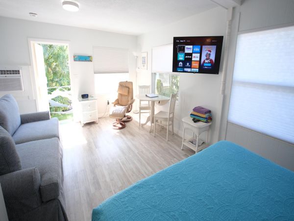 Lovely Vacation Getaway Close to the Beach in Siesta Key