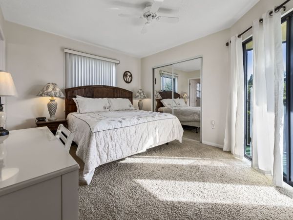 Charming Vacation Condo on Holmes Beach Sleeps Six