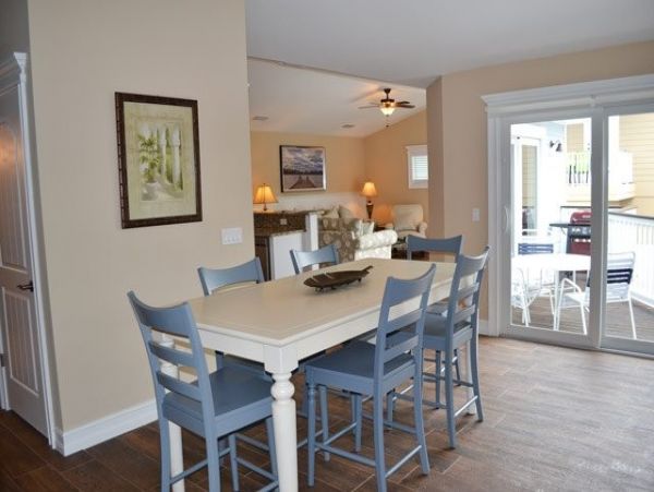 Holmes Beach Three Bedroom Duplex Pool Home Walk To Beach