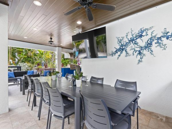 Anna Maria Island Five Bedroom Luxury Vacation Rental