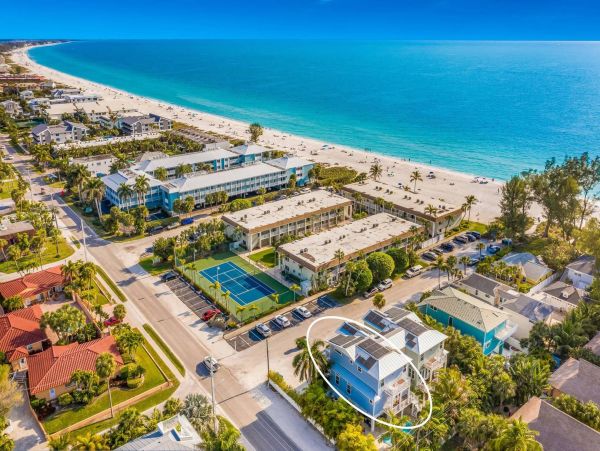 Anna Maria Island Five Bedroom Luxury Vacation Rental