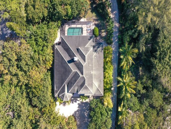 Luxury Captiva Five Bedroom Vacation Rental With Pool