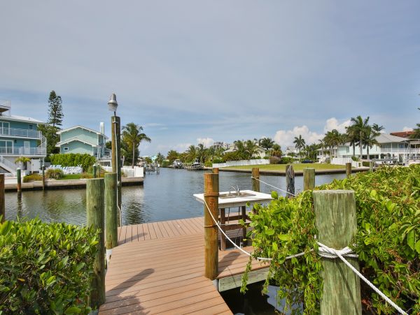 Four Bedroom Anna Maria Rental on Bay Great Views Boat Dock