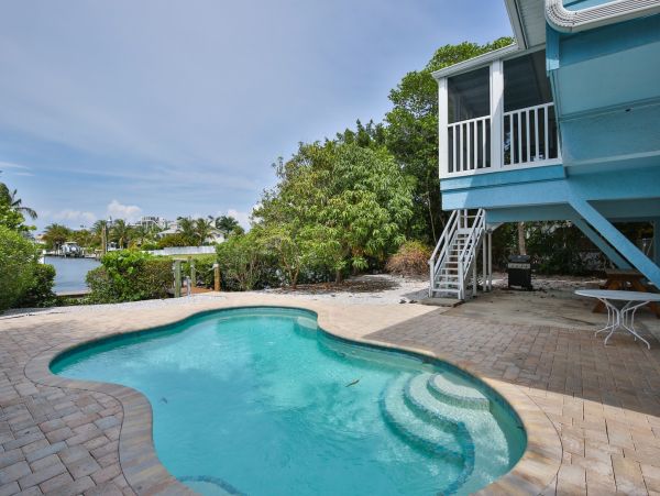 Four Bedroom Anna Maria Rental on Bay Great Views Boat Dock