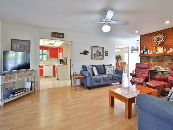 Four Bedroom Anna Maria Rental on Bay Great Views Boat Dock