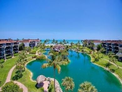 Sanibel Beachfront Condos- Pool