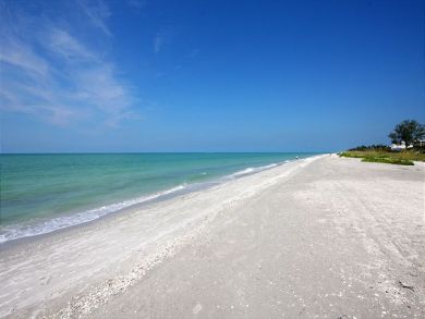 Two bedroom beachfront condo on Sanibel Island