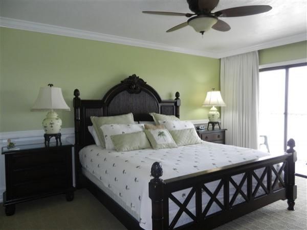 First Floor 2 Bedroom Condo in Boca Grande with Bay Views