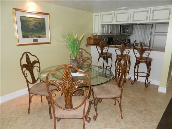 First Floor 2 Bedroom Condo in Boca Grande with Bay Views