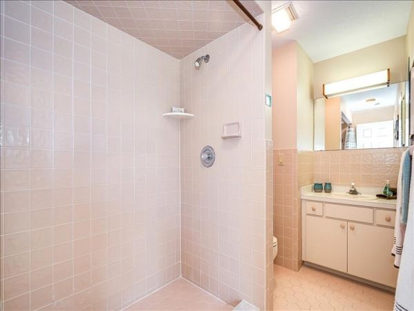 Boca Grande Vacation Home Sleeps Ten Guests.