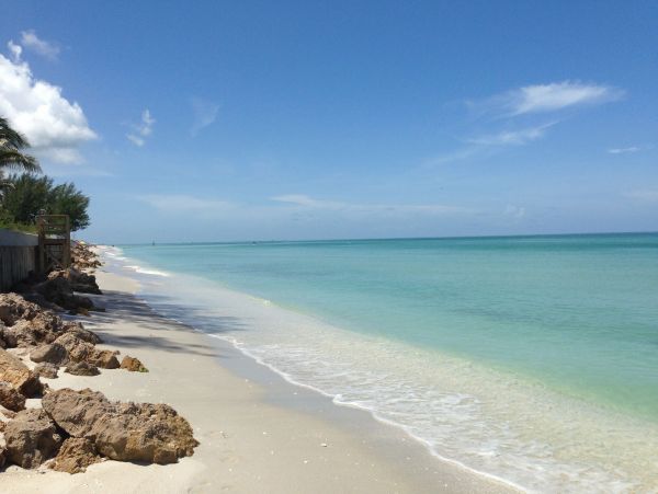 Vacation Condo in Boca Grande Short Walk to Beach Sleeps 2