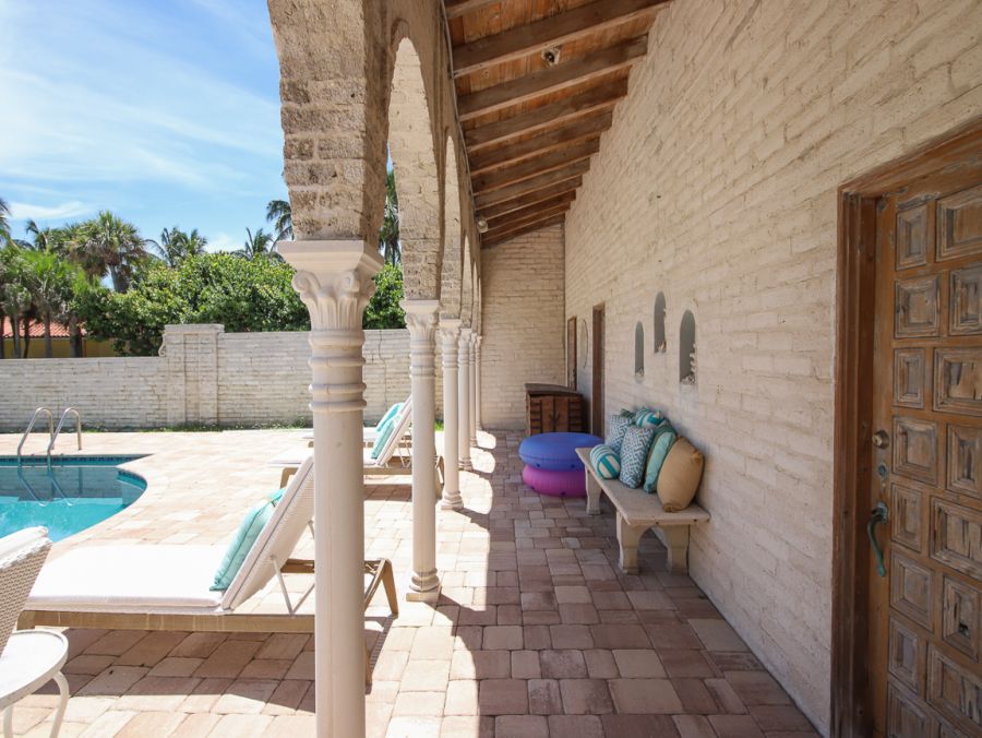 Beachfront Boca Grande Beach Rental Home with Private Pool