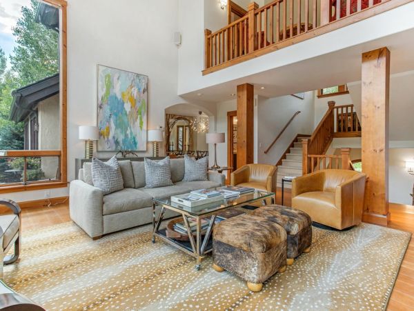 Arrowhead Vacation Home Five Bedroom