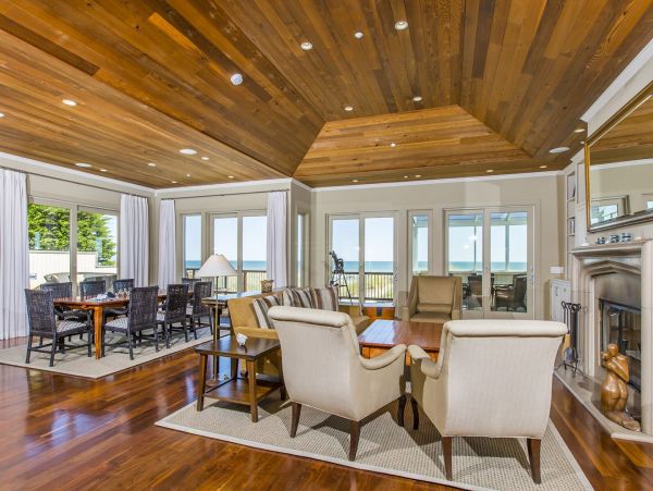 Gorgeous Oceanfron 4 Bedroom Home in Stinson Beach