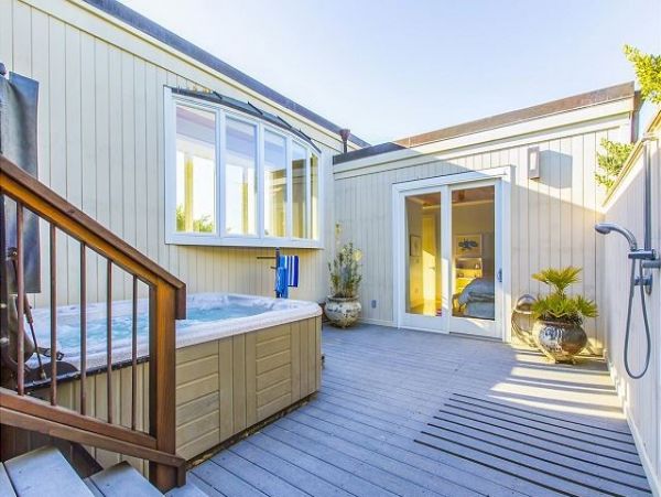 Gorgeous Oceanfron 4 Bedroom Home in Stinson Beach