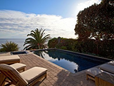 Ocean Front Vacation Home in Malibu, California