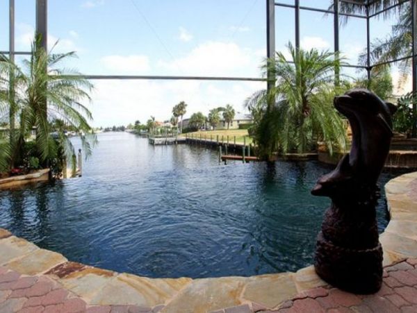 Cape Coral Luxury Vacation Home with Private Pool & Hot Tub