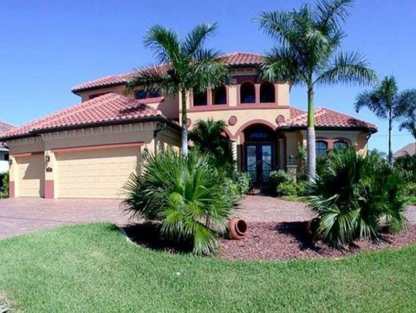 Cape Coral Luxury Vacation Home with Private Pool & Hot Tub