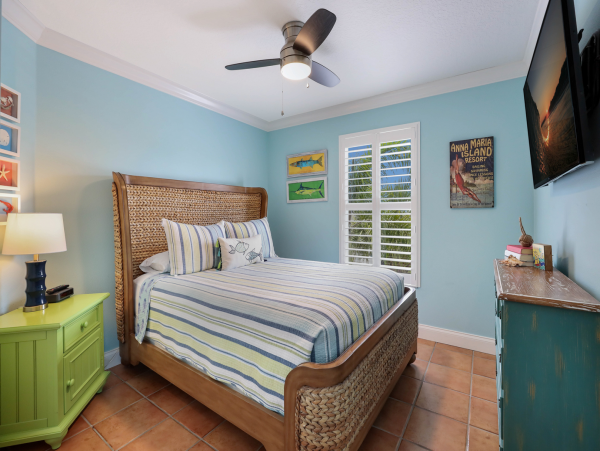 Block to Beach 3 bedroom Anna Maria Island Home Private Pool