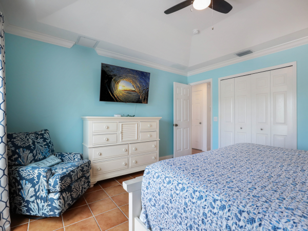Block to Beach 3 bedroom Anna Maria Island Home Private Pool