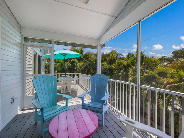 Block to Beach 3 bedroom Anna Maria Island Home Private Pool
