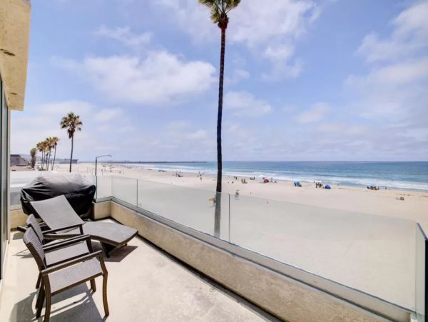 Luxury Beachfront Rental Three Bedrooms In Mission Beach