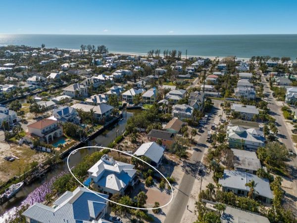 Anna Maria Island Vacation Rental 4 Bedroom Canal Front