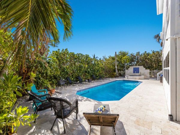 Anna Maria Island Vacation Rental 4 Bedroom Canal Front