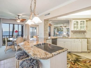 Oceanfront Vacation Condo Two Bedrooms + Den in Sanibel