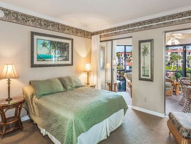 Oceanfront Vacation Condo Two Bedrooms + Den in Sanibel