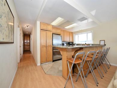 Ocean Front Mission Beach Penthouse Sleeps 6- 2 Bedrooms