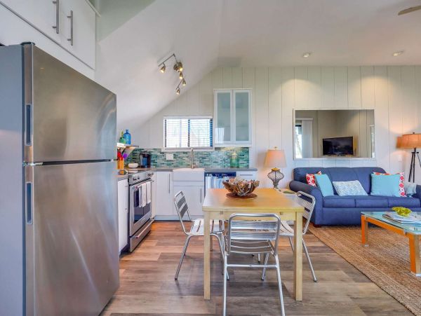 Mission Beach Vacation Rental - San Diego Bayfront Condo with Patio & Views