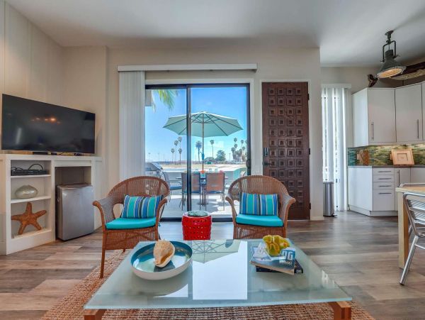 Mission Beach Vacation Rental - San Diego Bayfront Condo with Patio & Views