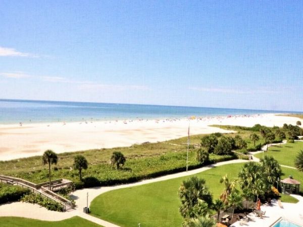 Views of the Gulf Of Mexico From Luxury Beach Condo Sleeps 6