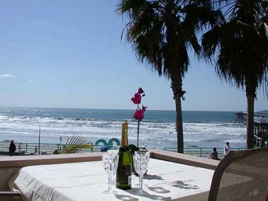 Ocean Front Vacation Condo in Mission Beach, San Diego, California
