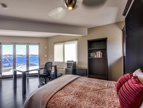 Mission Beach Six Bedroom Vacation Rental Sleeps 16 Guests