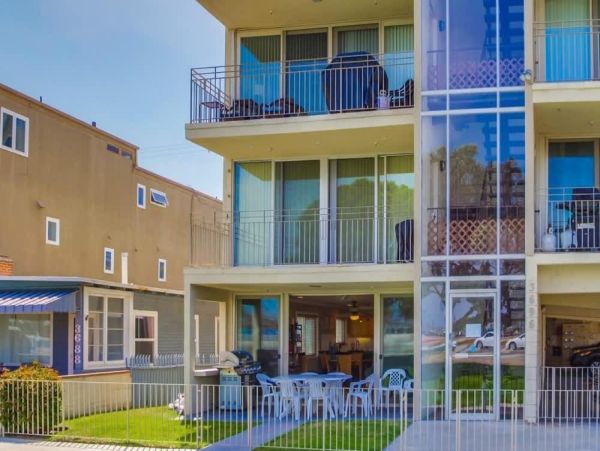 Mission Beach Vacation Rental with Patio & Bay Views San Diego Beachfront