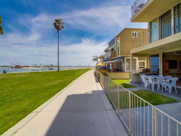 Mission Beach Vacation Rental with Patio & Bay Views San Diego Beachfront