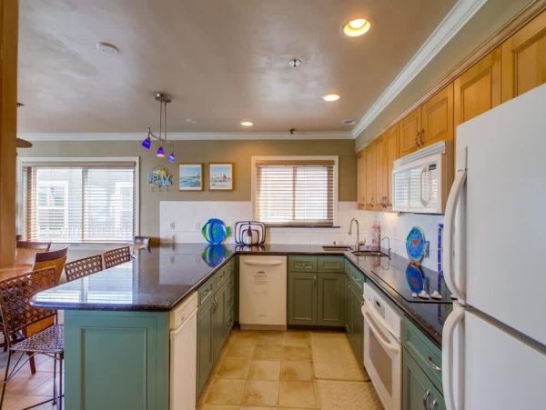 Mission Beach Vacation Rental with Patio & Bay Views San Diego Beachfront