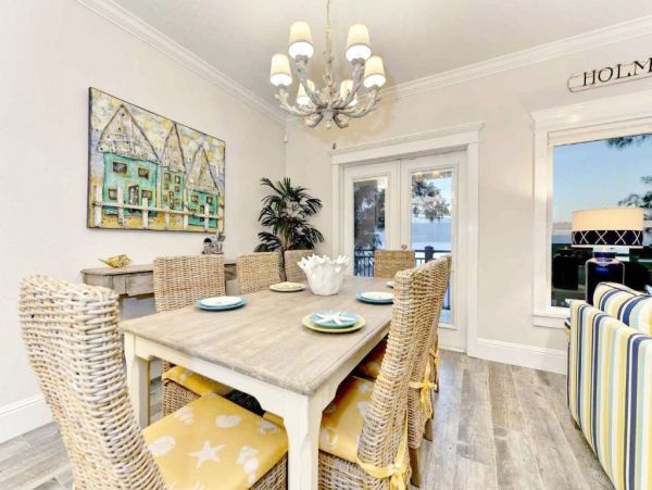 Anna Maria Island Luxury Beach Front Vacation Home With Pool
