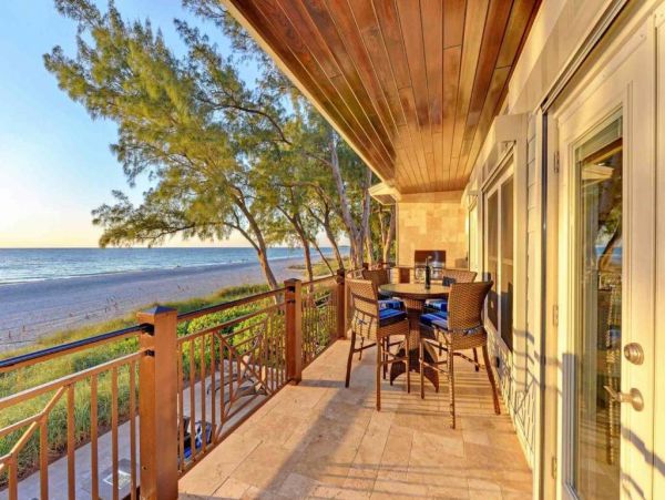 Anna Maria Island Luxury Beach Front Vacation Home With Pool