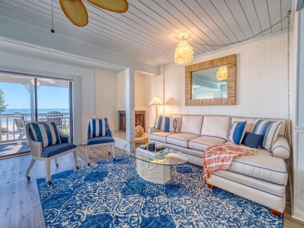 Indian Shores Beachfront Three Bedroom Vacation Condo Luxury