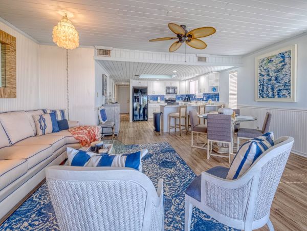 Indian Shores Beachfront Three Bedroom Vacation Condo Luxury
