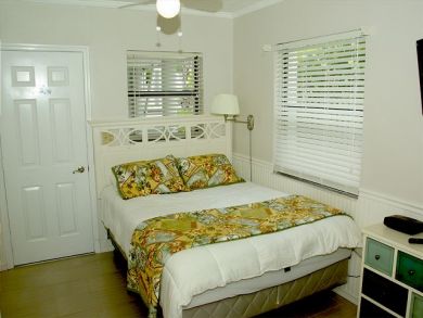 Queen Bedroom